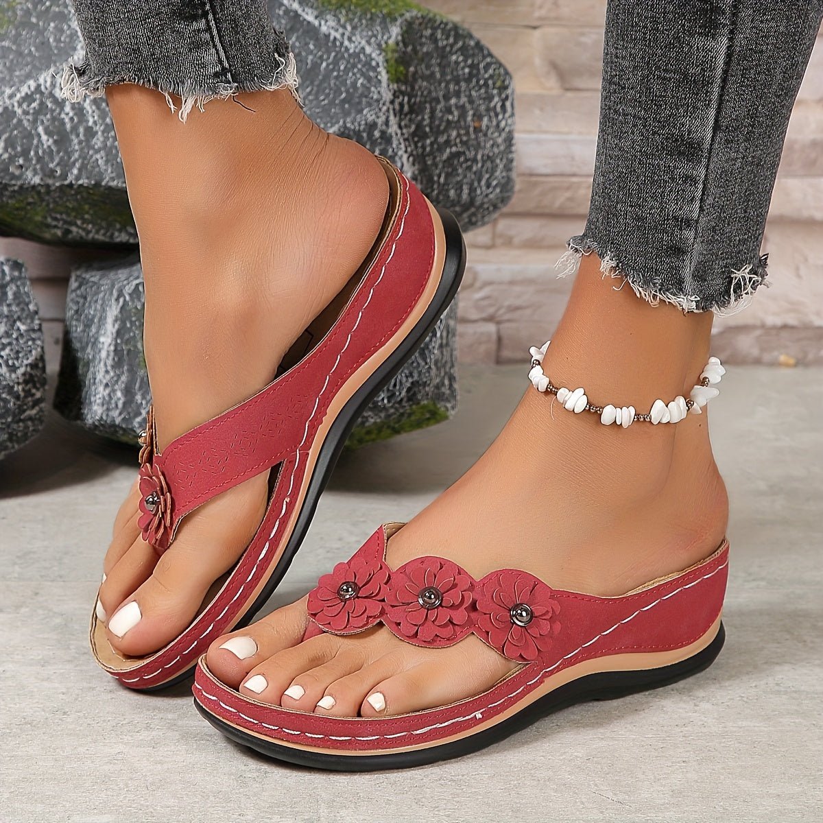 Chic Wedge Sandals for Women with Floral Detail 6