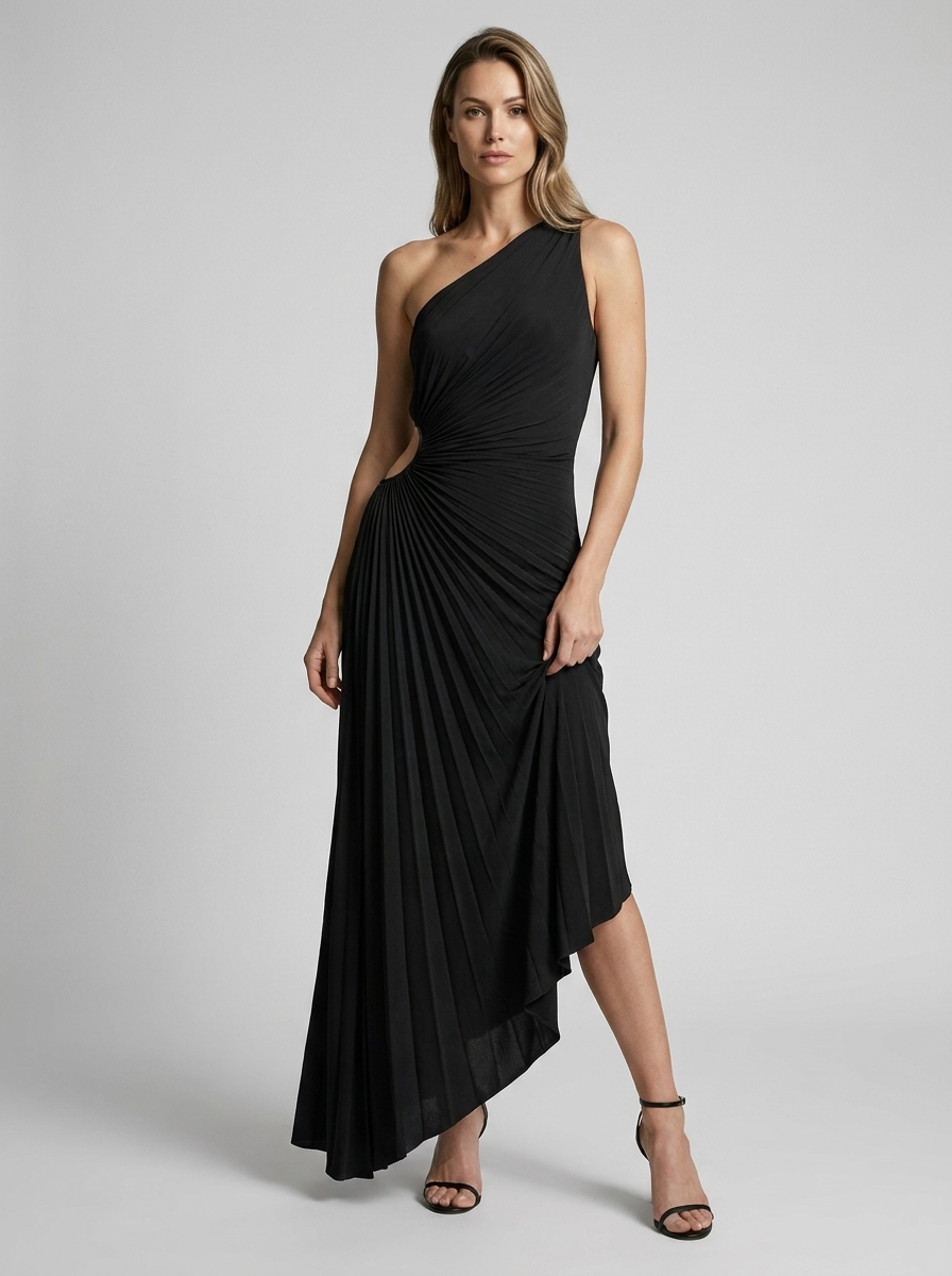 Women's white one-shoulder pleated maxi dress