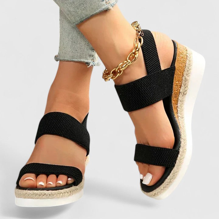 Fresh Women's Sandals with Supportive Wedge Design 2