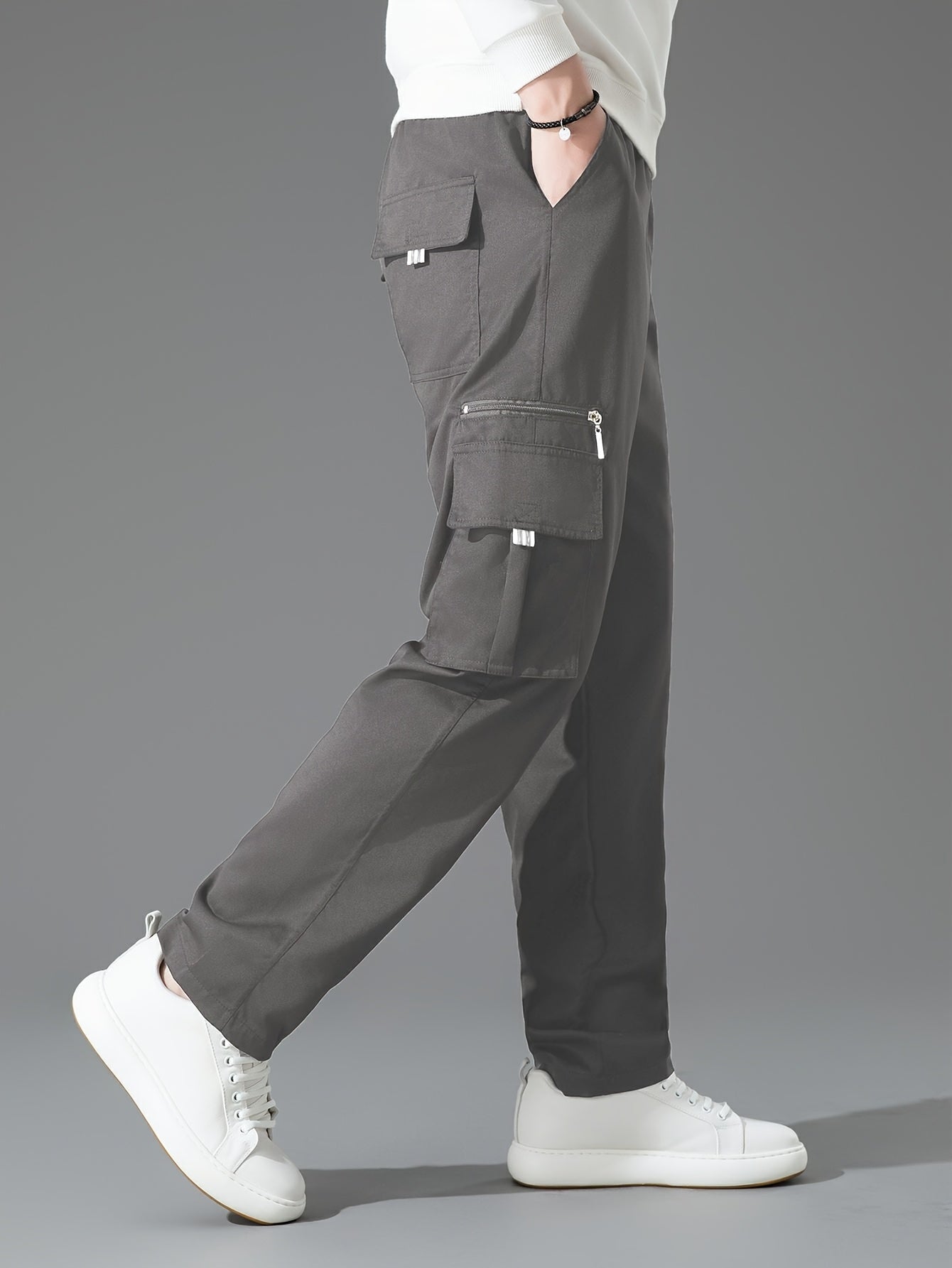 Men's light brown loose fit cargo trousers