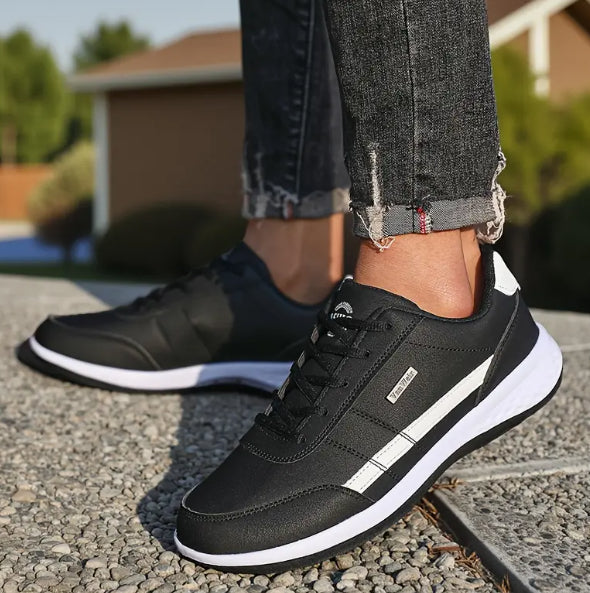 Men's red lace up casual trainers with cushioned EVA sole
