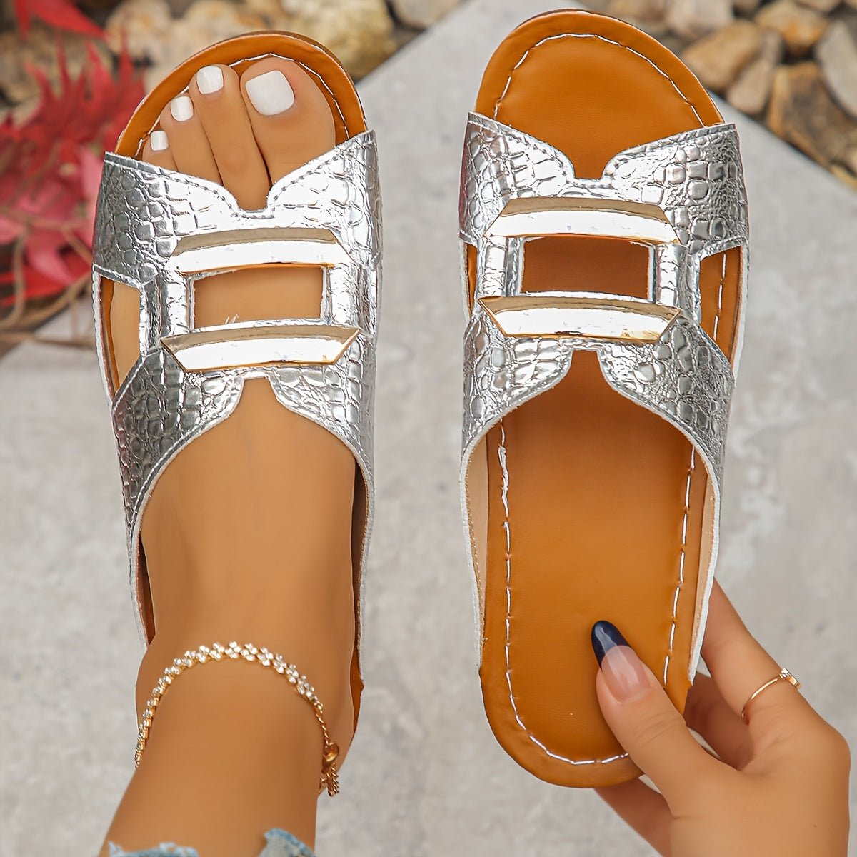 Slide Sandals With Buckle Detail For Women 4