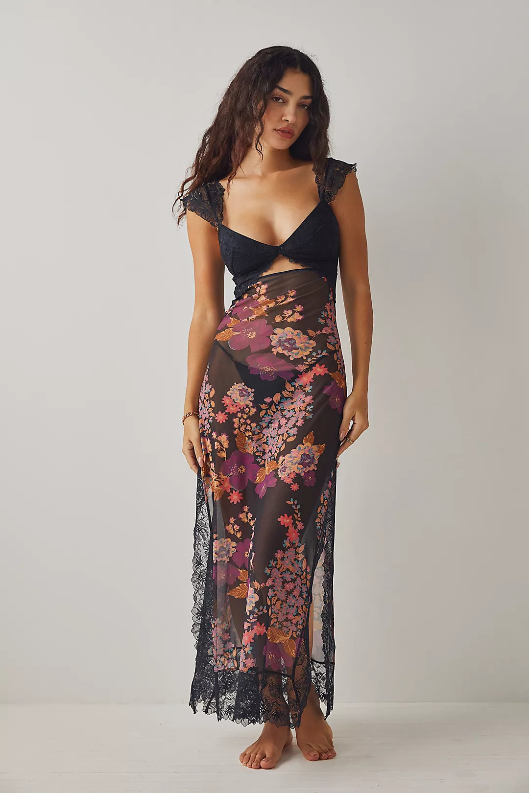 Women's daisy floral sheath dress with lace detail and a side split