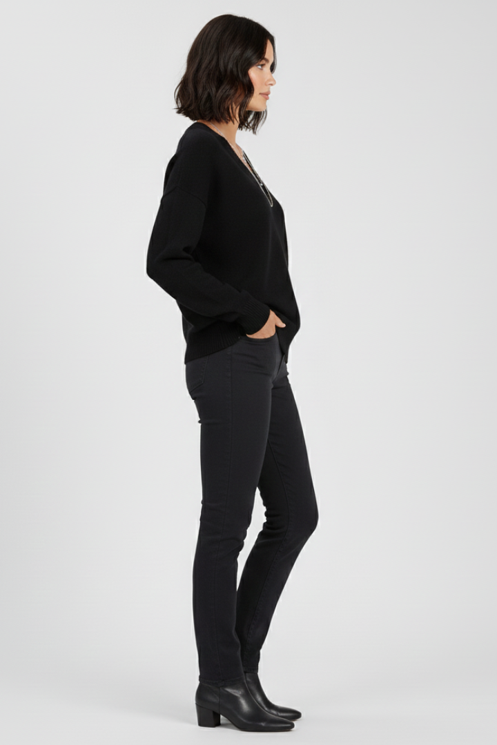 Women’s V-Neck Sweater with Long Sleeves and Pullover Design 2