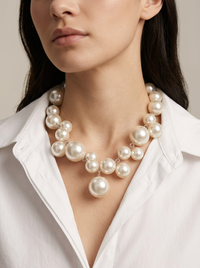 Women's Chunky Pearl Statement Necklace