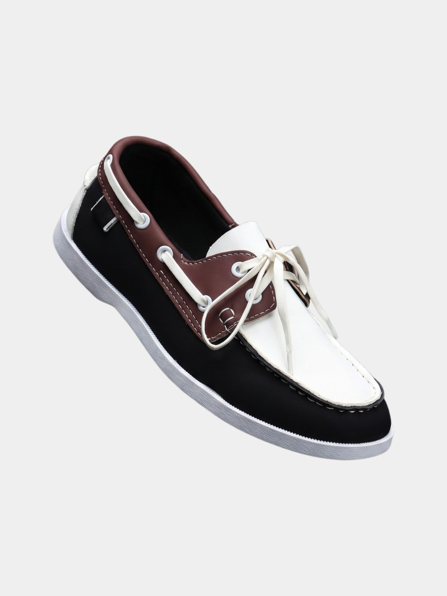 Men's white lace-up boat deck shoes