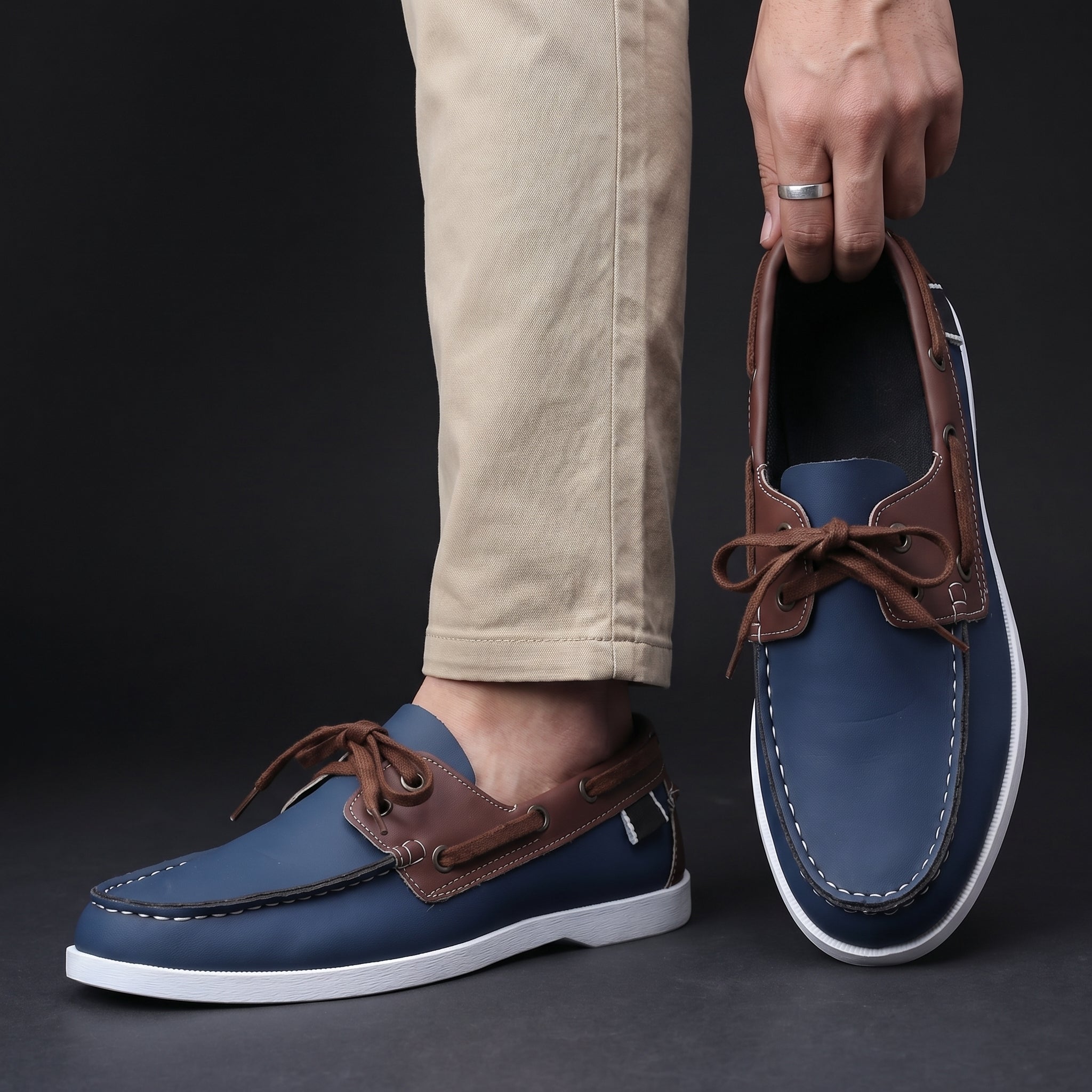 Men's white lace-up boat deck shoes