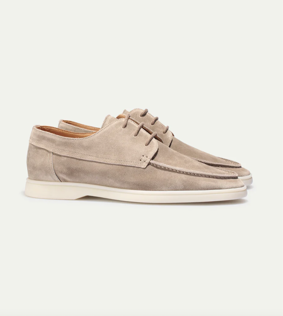 Men's slip-on loafers in navy, beige and gray