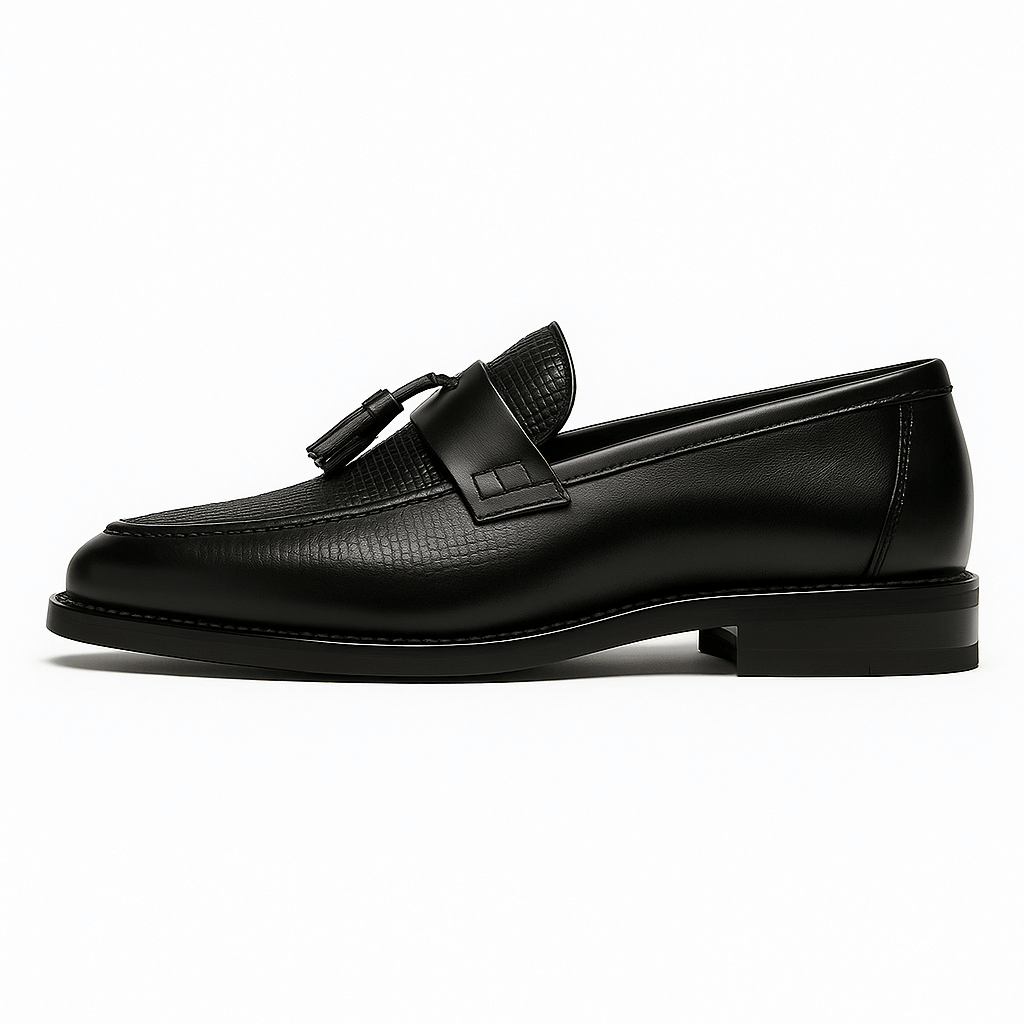 Elegant Men's Brown Loafers With Tassel Detail 1