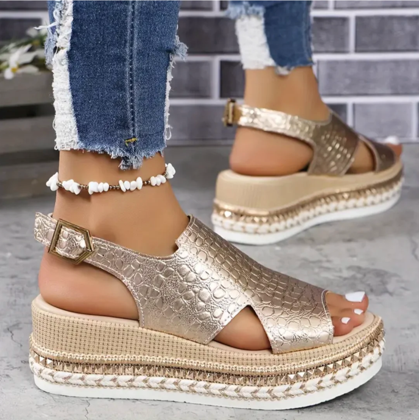 Elegant Sandals For Women With Comfortable Support 2