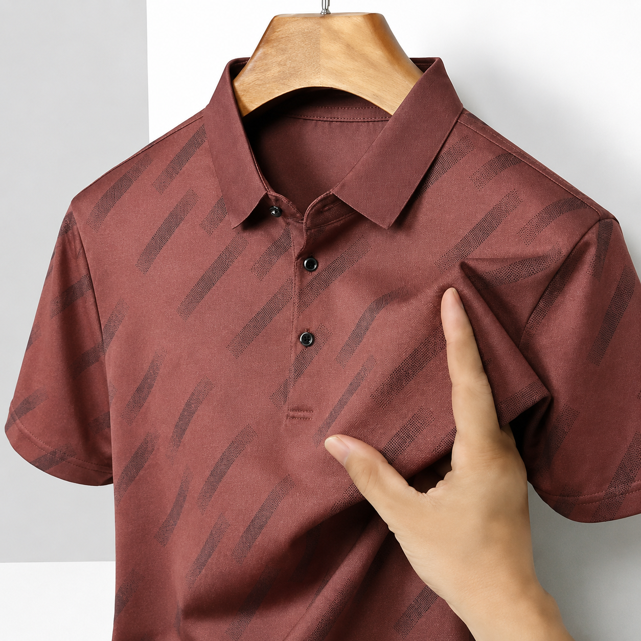 Men's green geometric print polo shirt