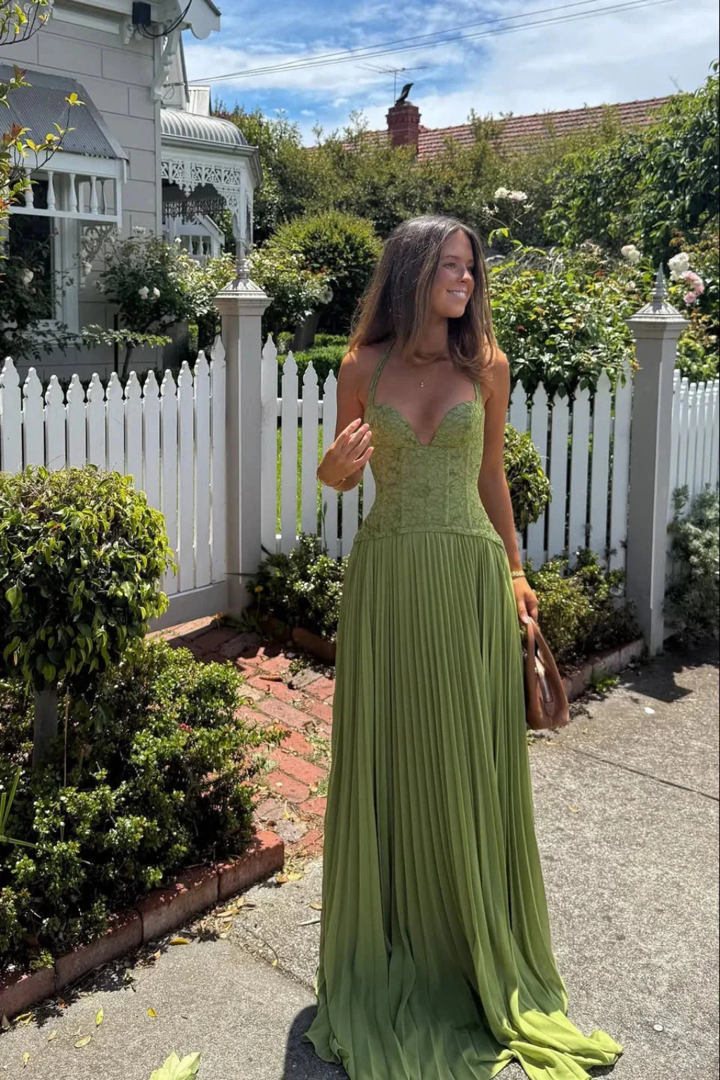 Women's green halter lace corset pleated maxi dress