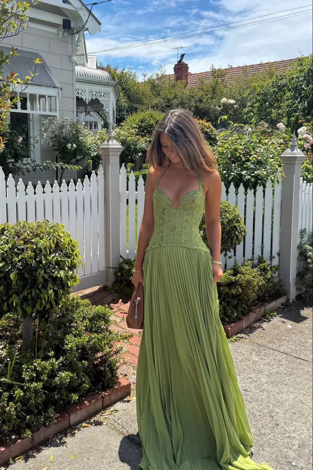 Women's green halter lace corset pleated maxi dress