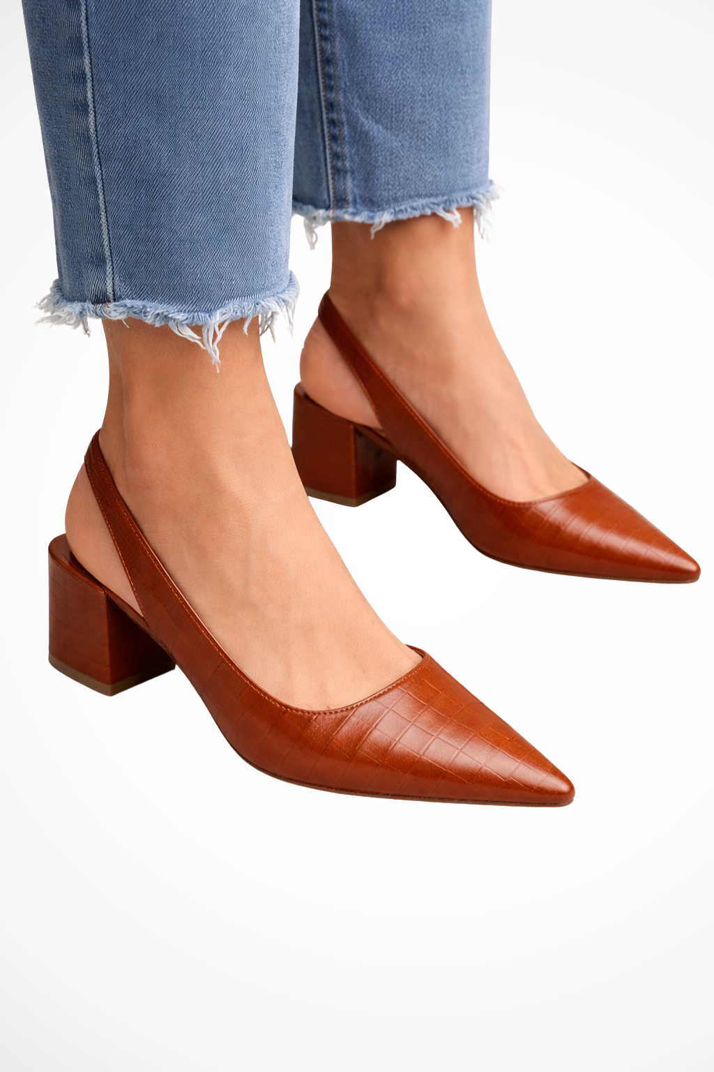 Women's pointed toe slingback court shoes with block heel