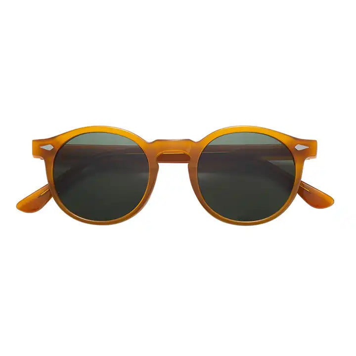 retro round sunglasses with lightweight frame
