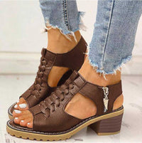 Sandals With Block Heel And Lace-Up Strap