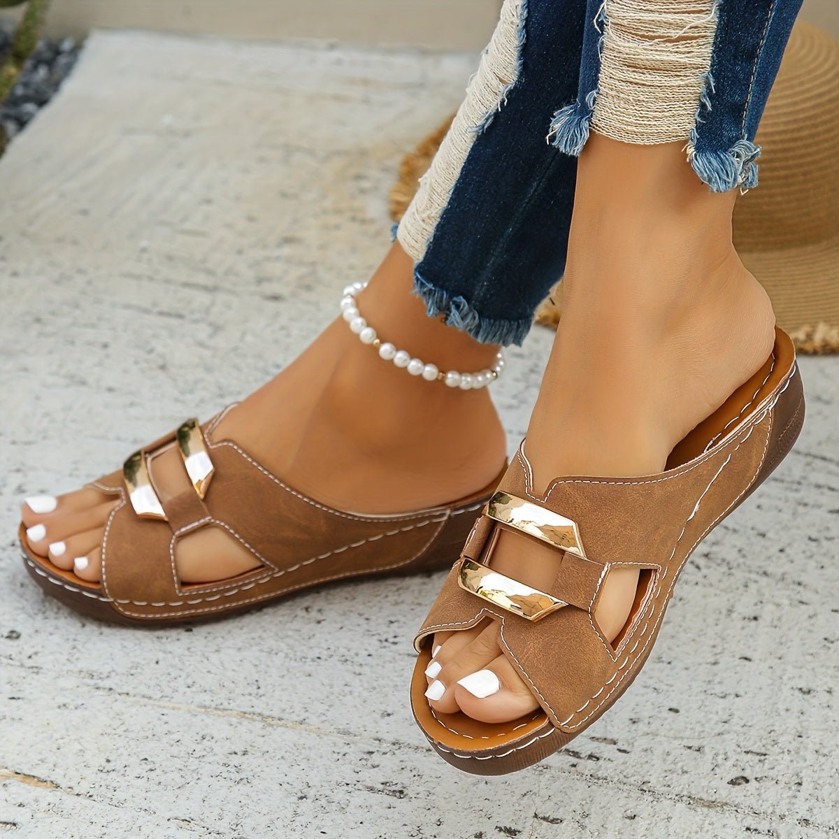 Slide Sandals With Buckle Detail For Women 8