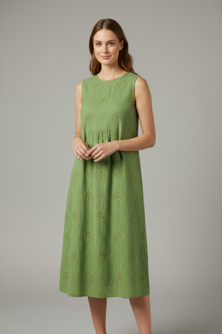 Women's green sleeveless textured midi dress with pockets